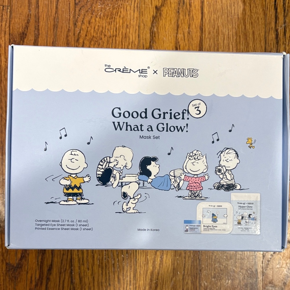 The Crème Shop x Peanuts Good Grief! What a Glow! Blue Mask Set